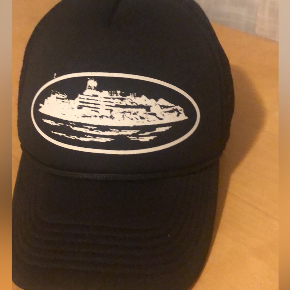 Cortez hat